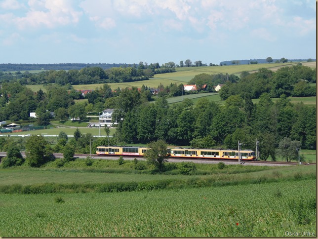 Stadtbahn bei Jöhlingen